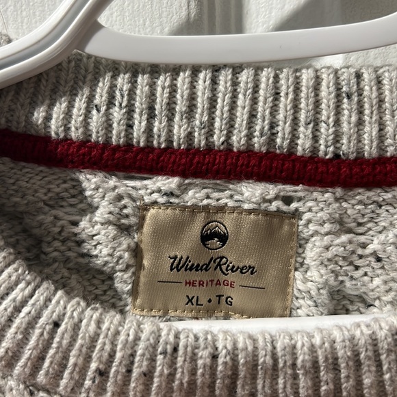 Oatmeal cable knit sweater - Picture 3 of 3